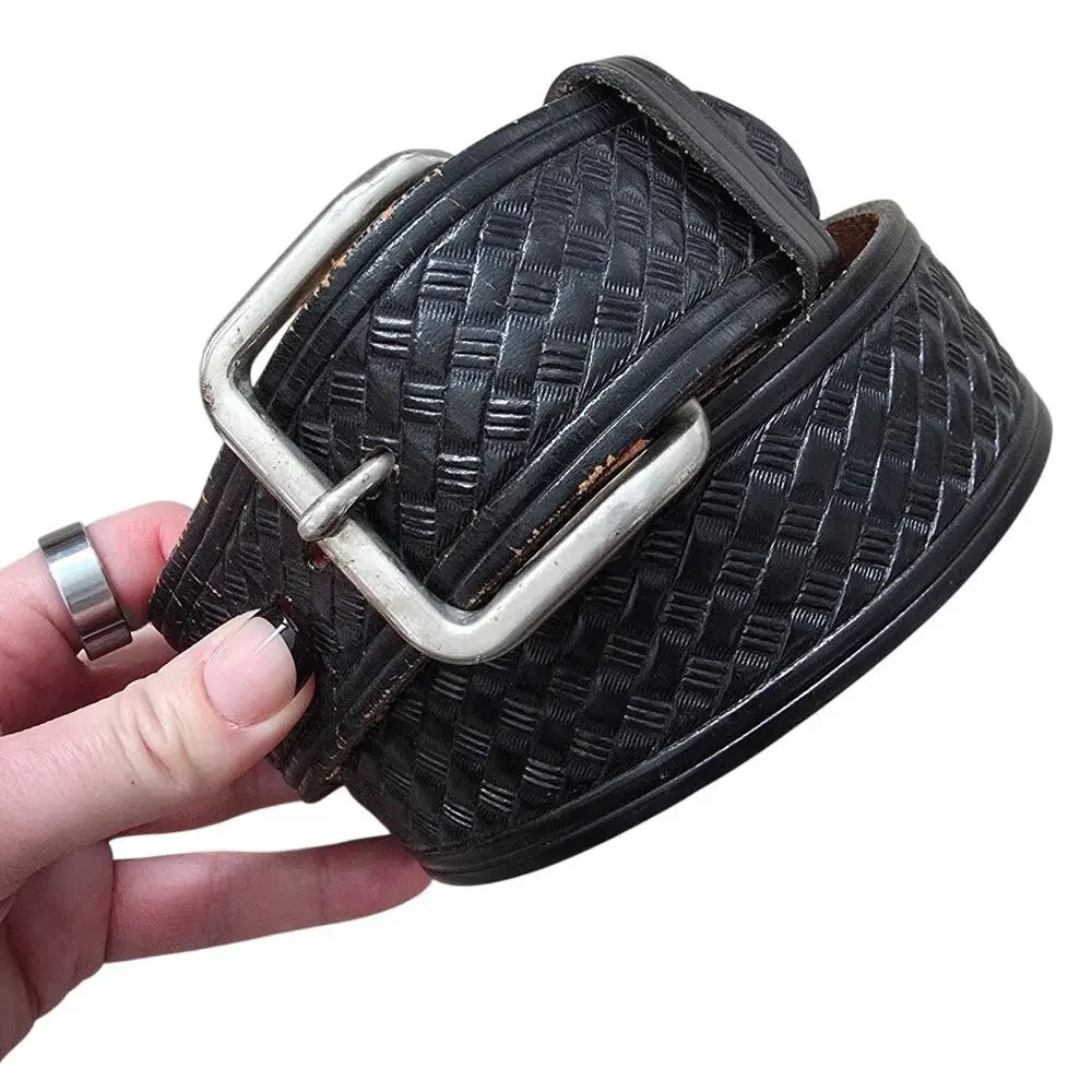 Vintage Chambers Phoenix Black Embossed Leather Belt Faux Woven sz 30 Retro